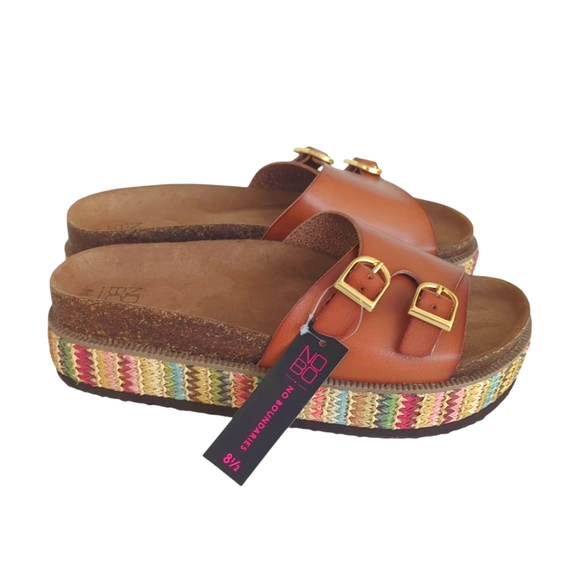 No Boundaries Shoes - NWT No Boundaries Contoured Comfort Footbed Sandals 8.5 Cognac Chunky